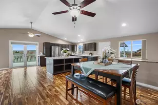 6811 54th Pl NE, Marysville, WA 98270 - Photo 19