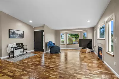 6811 54th Place NE, Marysville, WA 98270 - Photo 13