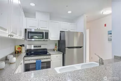1729 12th Avenue S #201, Seattle, WA 98144 - Photo 11