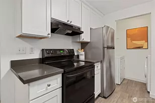 16817 Larch Way, Lynnwood, WA 98037 - Photo 5