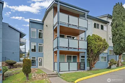 15142 65th Avenue S #313, Tukwila, WA 98188 - Photo 3