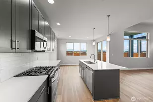 17821 139th Ave Ct E, Puyallup, WA 98374 - Photo 11