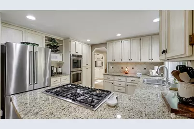 14710 SE 184th Place, Renton, WA 98058 - Photo 5