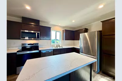 299 Octopus Avenue NE, Ocean Shores, WA 98569 - Photo 3