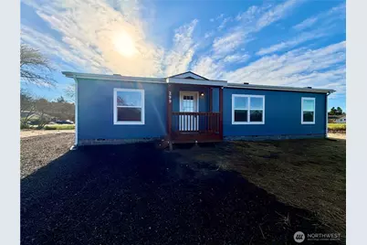 299 Octopus Avenue NE, Ocean Shores, WA 98569 - Photo 1