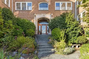 220 W Olympic Pl, Seattle, WA 98119 - Photo 13