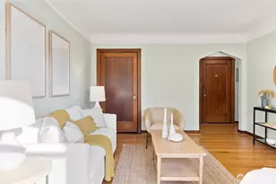 220 W Olympic Pl, Seattle, WA 98119 - Photo 11