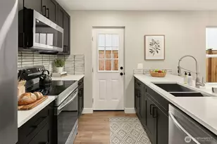 13005 1st Ave NE, Seattle, WA 98125 - Photo 7