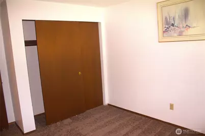 313 & 315 146th Place NE, Bellevue, WA 98007 - Photo 23