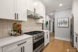 2139 N 62nd St, Seattle, WA 98103 - Photo 13