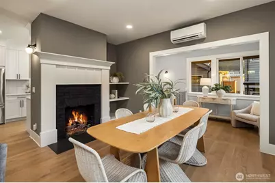 2139 N 62nd Street, Seattle, WA 98103 - Photo 7