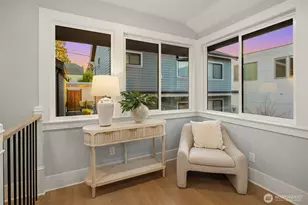 2139 N 62nd St, Seattle, WA 98103 - Photo 9