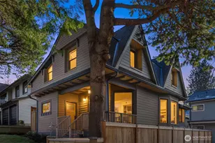 2139 N 62nd St, Seattle, WA 98103 - Photo 1