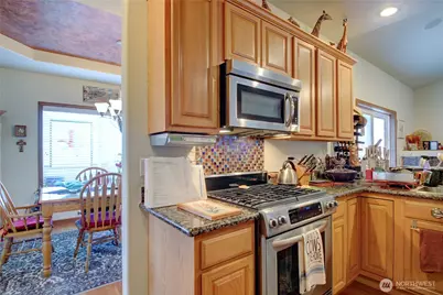 1516 N 43rd Place, Mount Vernon, WA 98273 - Photo 11