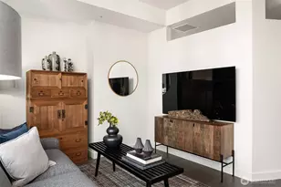 889 Ave Sq NE, Bellevue, WA 98004 - Photo 5