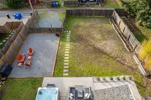 8451 30th Ave SW, Seattle, WA 98126 - Photo 35