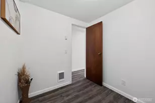 15503 Cedar Park Road SE, Olalla, WA 98359 - Photo 17