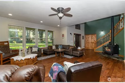 6824 137th Drive NE, Lake Stevens, WA 98258 - Photo 7