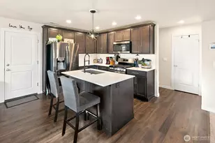 8691 54th St NE, Marysville, WA 98270 - Photo 7