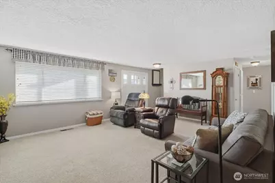 1851 SW Kimberly Court, Chehalis, WA 98532 - Photo 5