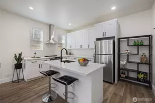 619 S 35th St, Tacoma, WA 98418 - Photo 7