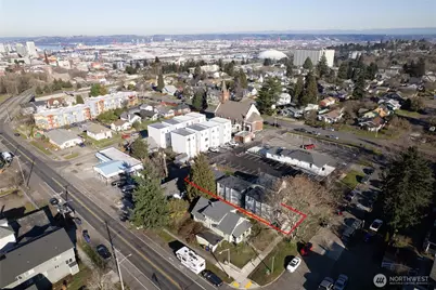 619 S 35th Street, Tacoma, WA 98418 - Photo 5