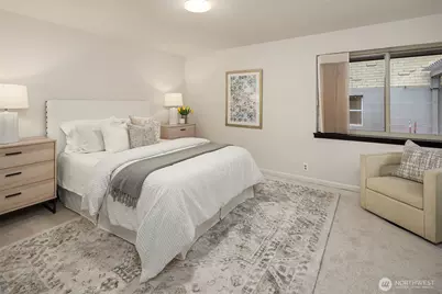 2510 Magnolia Boulevard W, Seattle, WA 98199 - Photo 27