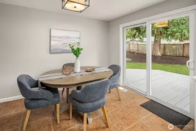 922 208th Ave NE, Sammamish, WA 98074 - Photo 5