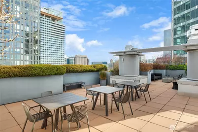 2033 2nd Avenue #1602, Seattle, WA 98121 - Photo 27