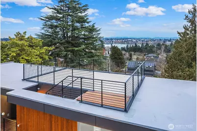 6312 Evanston Avenue N, Seattle, WA 98103 - Photo 3