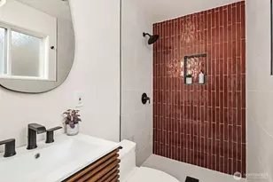 9802 15th Ave NE, Seattle, WA 98115 - Photo 23