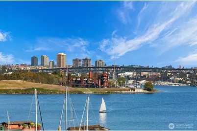 2400 8th Avenue N #2, Seattle, WA 98109 - Photo 1