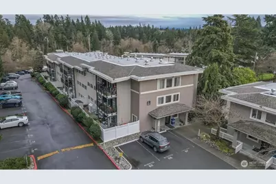 12631 NE 9th Place #C305, Bellevue, WA 98005 - Photo 1