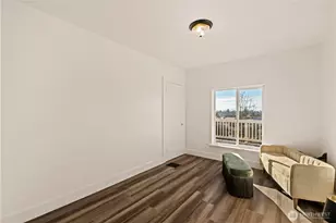 604 Academy St, Kelso, WA 98626 - Photo 7