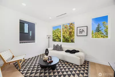 1805 SW Elmgrove Street, Seattle, WA 98106 - Photo 9