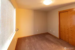 407 N 75th Ave, Yakima, WA 98908 - Photo 9