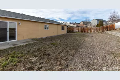 407 N 75th Avenue, Yakima, WA 98908 - Photo 17