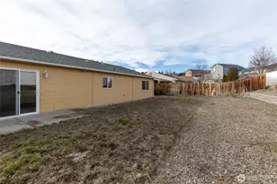 407 N 75th Ave, Yakima, WA 98908 - Photo 17