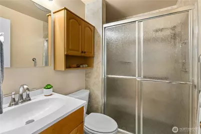 12962 SE 23rd Street, Bellevue, WA 98005 - Photo 21