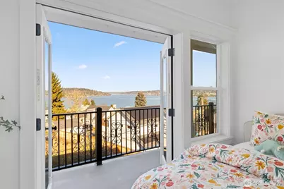 7908 S Lakeridge Drive, Seattle, WA 98178 - Photo 33