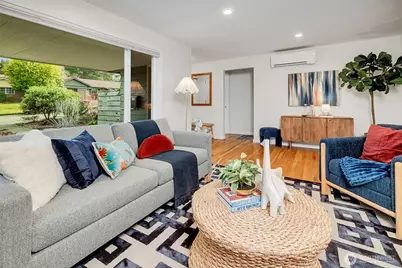 9615 58th Avenue S, Seattle, WA 98118 - Photo 11