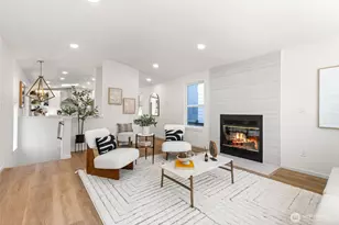 9526 Interlake Ave N, Seattle, WA 98103 - Photo 15