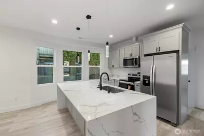 1131 S 6th Street, Mount Vernon, WA 98273 - Photo 13