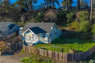 1549 Charleston Beach Rd W, Bremerton, WA 98312 - Photo 31