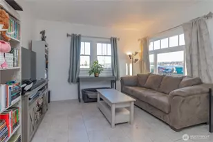 1549 Charleston Beach Rd W, Bremerton, WA 98312 - Photo 5