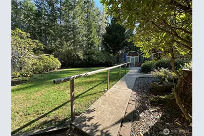 920 E Mason Lake Drive E, Grapeview, WA 98546 - Photo 3