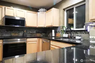 17211 Hound Dog Ln SW, Rochester, WA 98579 - Photo 5