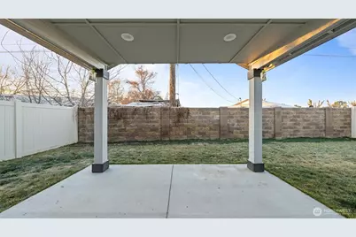 1029 W Sequoia Road, Moses Lake, WA 98837 - Photo 19