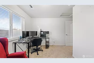 1029 W Sequoia Road, Moses Lake, WA 98837 - Photo 13