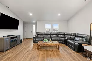 1029 W Sequoia Rd, Moses Lake, WA 98837 - Photo 3